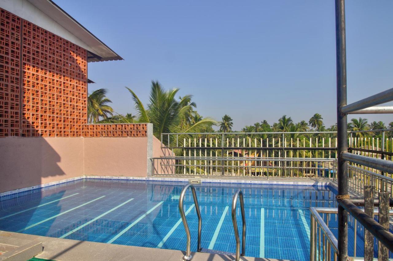 Goa Stay Hotel Calangute Luaran gambar